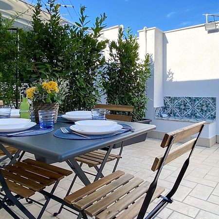 Terrazza Manuela Apartments Quartieri Spagnoli Neapel Exteriör bild