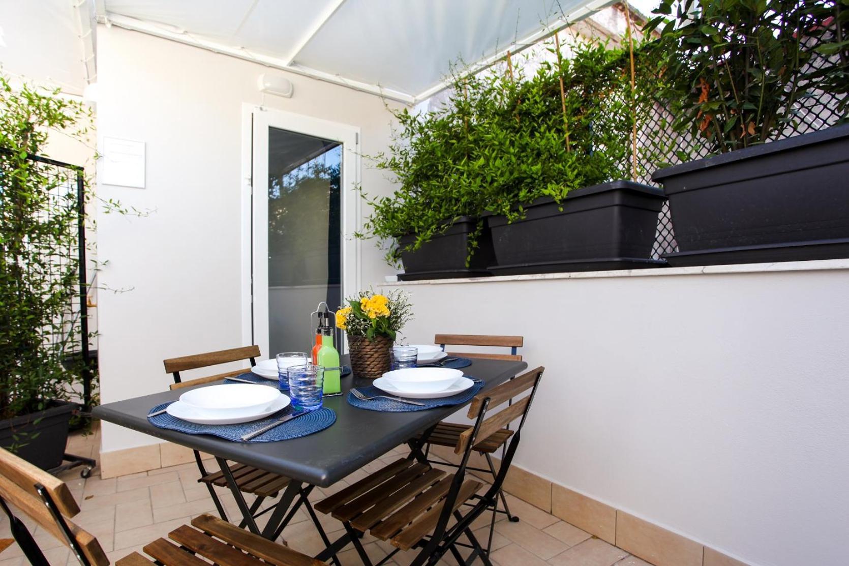 Terrazza Manuela Apartments Quartieri Spagnoli Neapel Exteriör bild